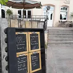 Sleep & Go! Self Service With Community Kitchen