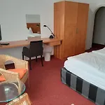 Sleep & Go! Self Service With Community Kitchen Hotel