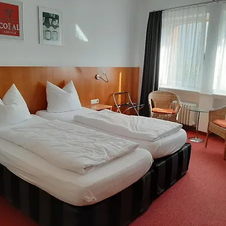 Sleep & Go! Self Service With Community Kitchen Hotel