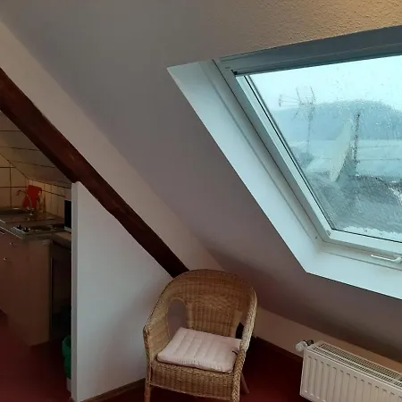 Sleep & Go! Self Service With Community Kitchen * 니텔