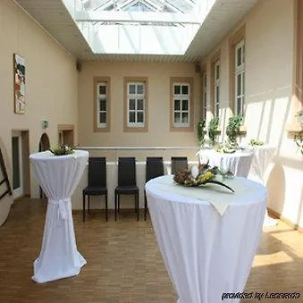 Sleep & Go! Self Service With Community Kitchen Hotel