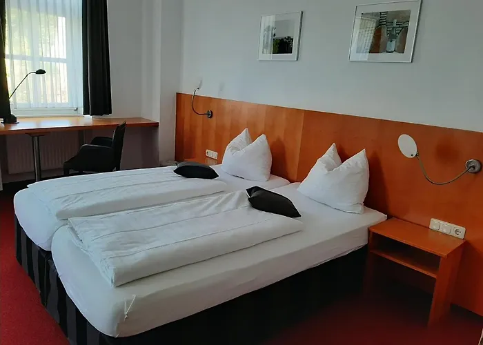 Sleep & Go! Self Service With Community Kitchen 호텔