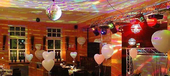 Sleep & Go! Self Service With Community Kitchen * 니텔