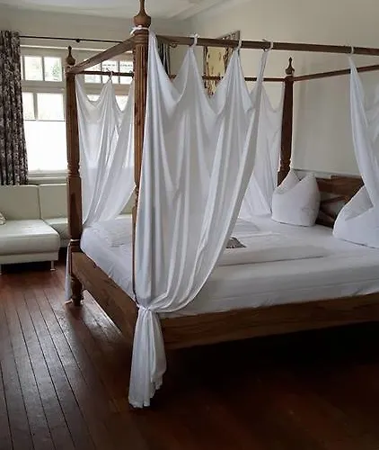 Sleep & Go! Self Service With Community Kitchen * 니텔